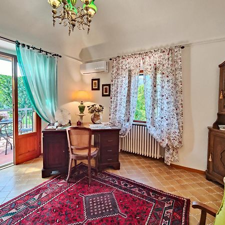 Appartement La Domus Di Marta à Volterra Extérieur photo