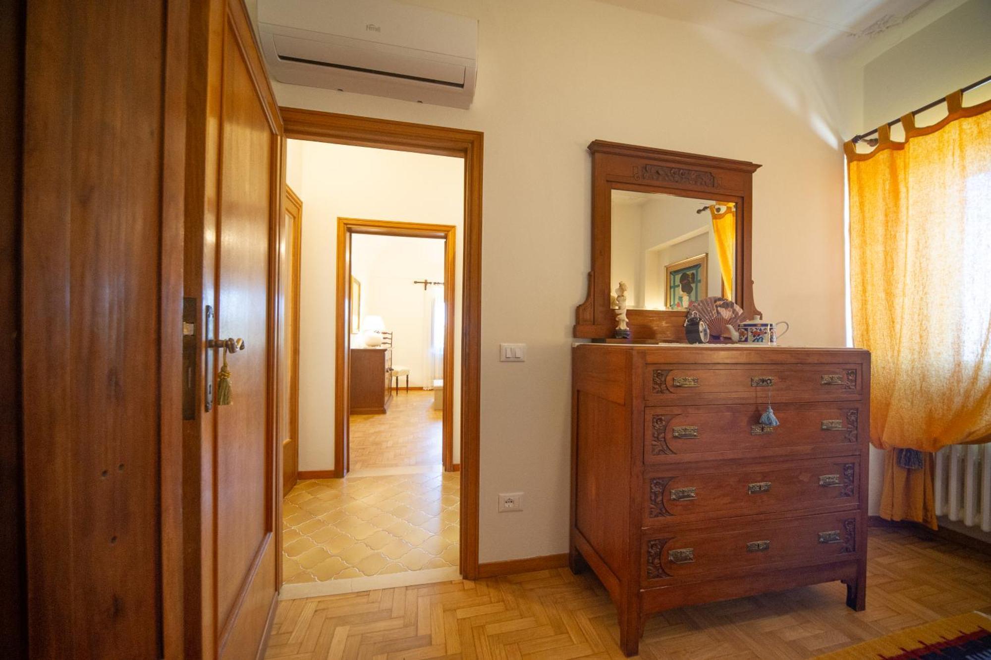 Appartement La Domus Di Marta à Volterra Extérieur photo