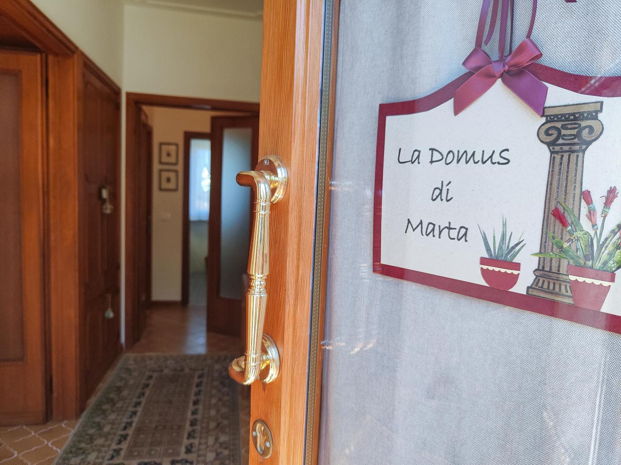 Appartement La Domus Di Marta à Volterra Extérieur photo