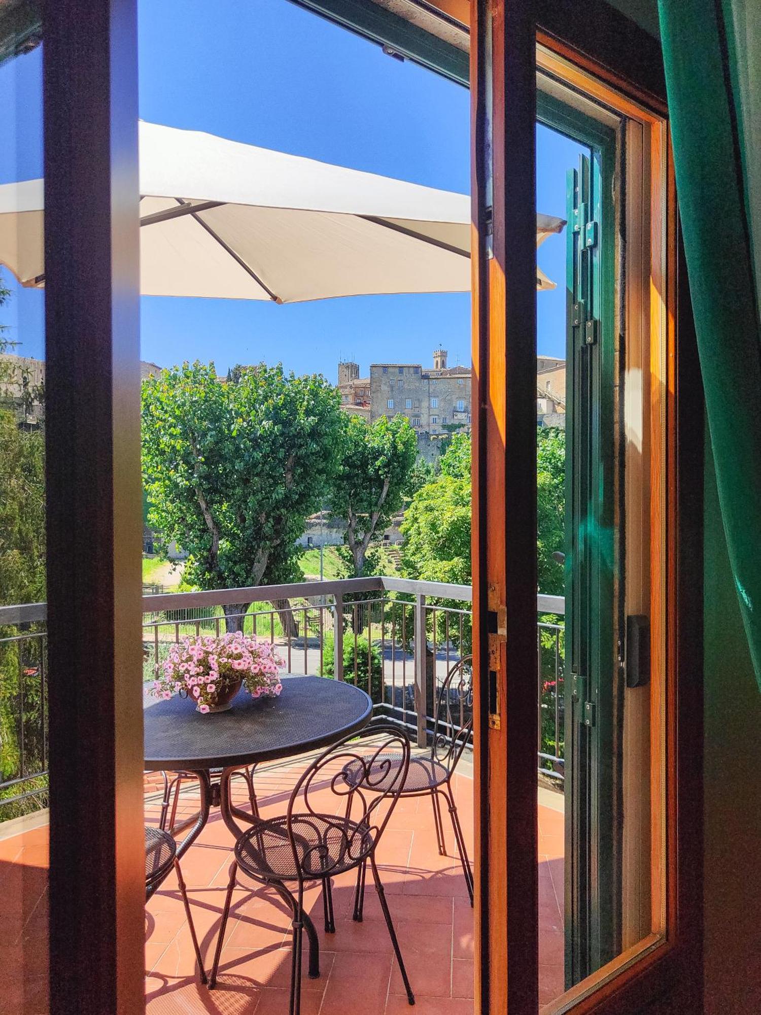 Appartement La Domus Di Marta à Volterra Extérieur photo