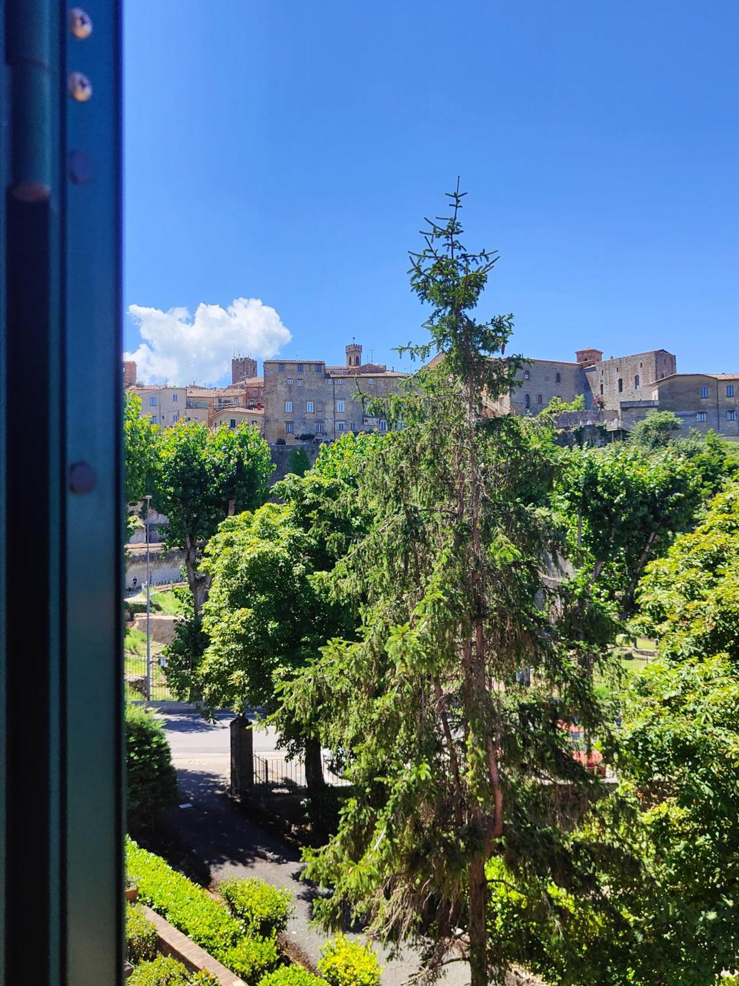 Appartement La Domus Di Marta à Volterra Extérieur photo